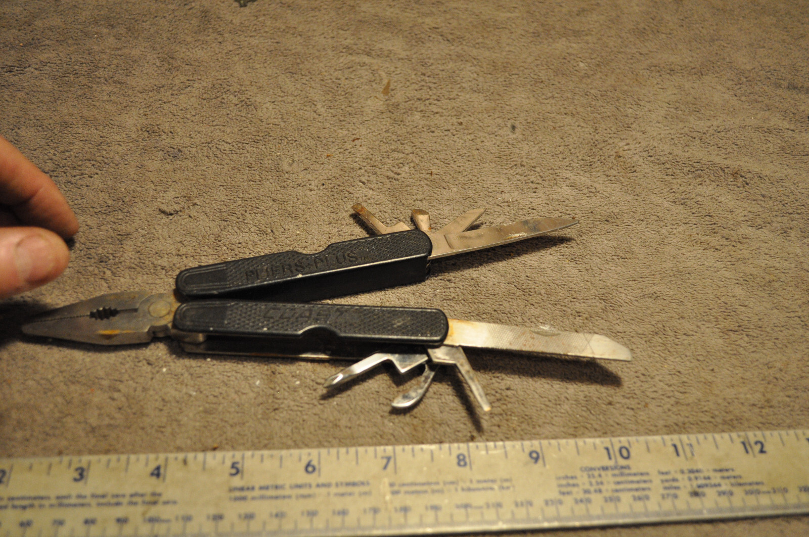 COAST THE ORIGINAL PLIERS PLUS 12 IN 1 Folding Pocket Knife Multitool very used