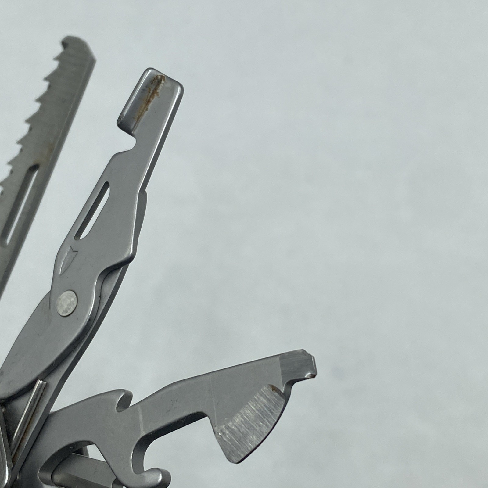 Gerber Truss Multi Tool – Gray