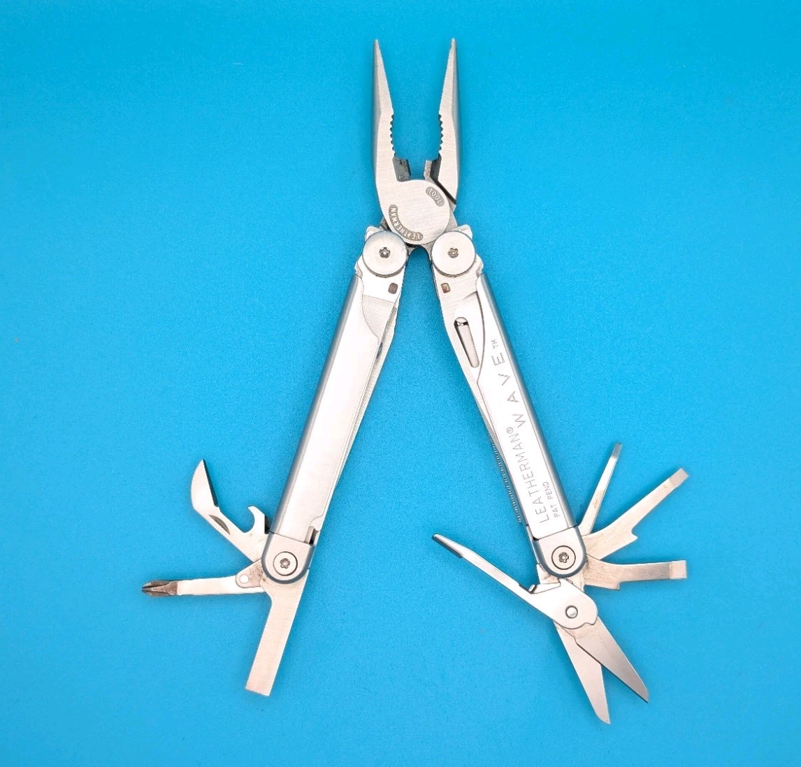 Vintage Leatherman Wave Original Multi Tool! Dated 0402 (APR, 2002) WITH SHEATH!