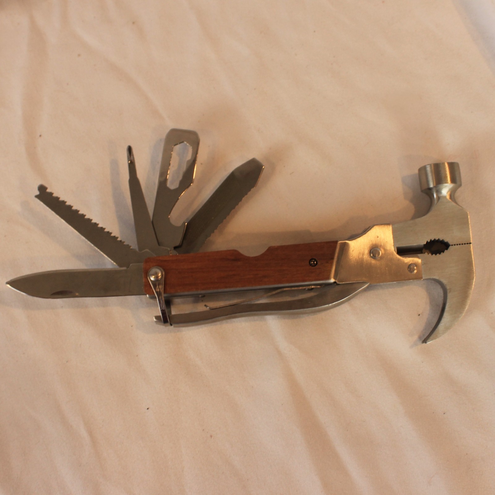 12 in 1 Multi Tools Hammer Heavy Duty Hammer Pocket Multifunction In Box