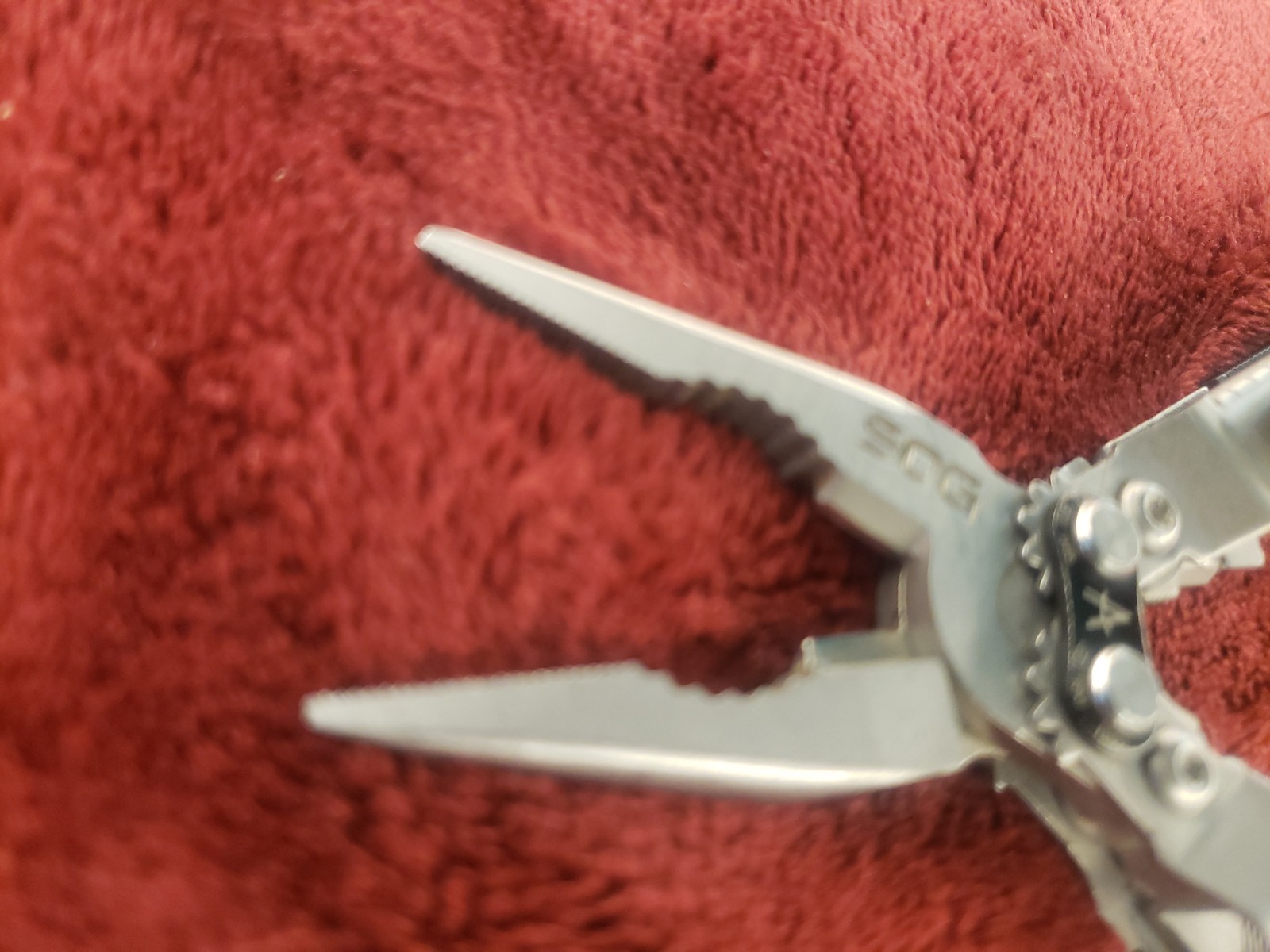 SOG PowerPint Multi-Tool Pocket Knife Folding Pliers