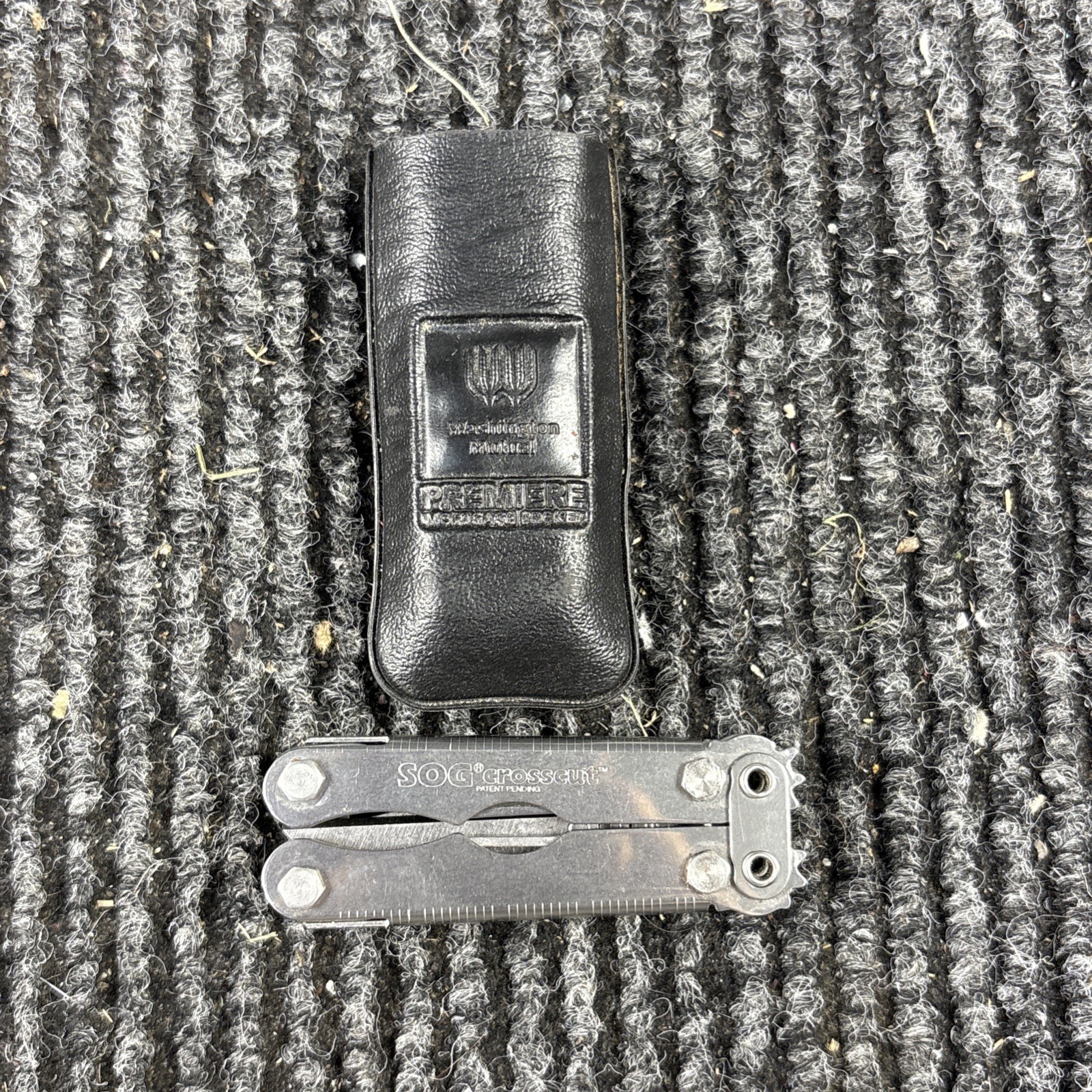 SOG Crosscut Multitool Knife! WITH SHEATH! (403)