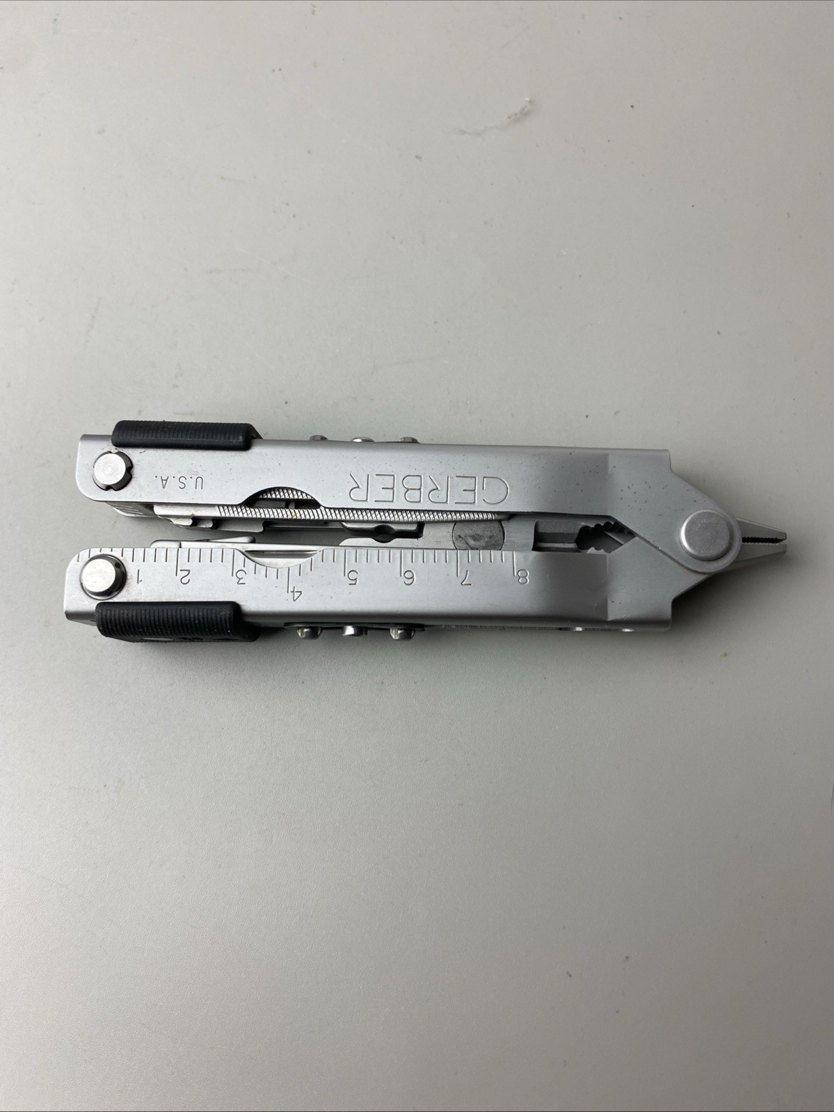 Gerber MP600 Stainless Steel Multi-Tool Needle Nose Pliers w/ Leather Sheath