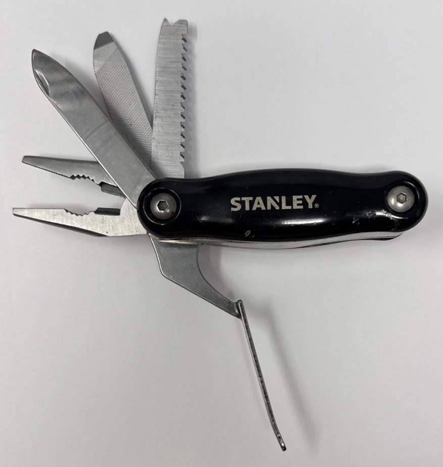 Stanley Multi Tool 7 in 1 Combination Pliers /Black