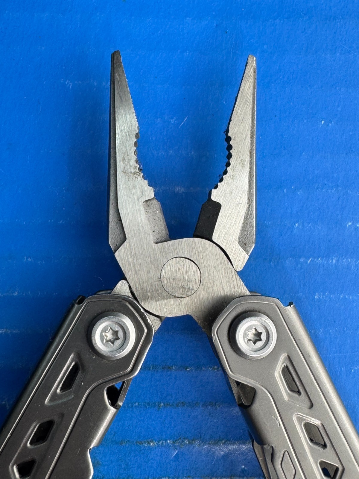 Gerber Truss Multi-Tool 17 Tools Sheath Screwdriver Saw Glass Breaker Pliers