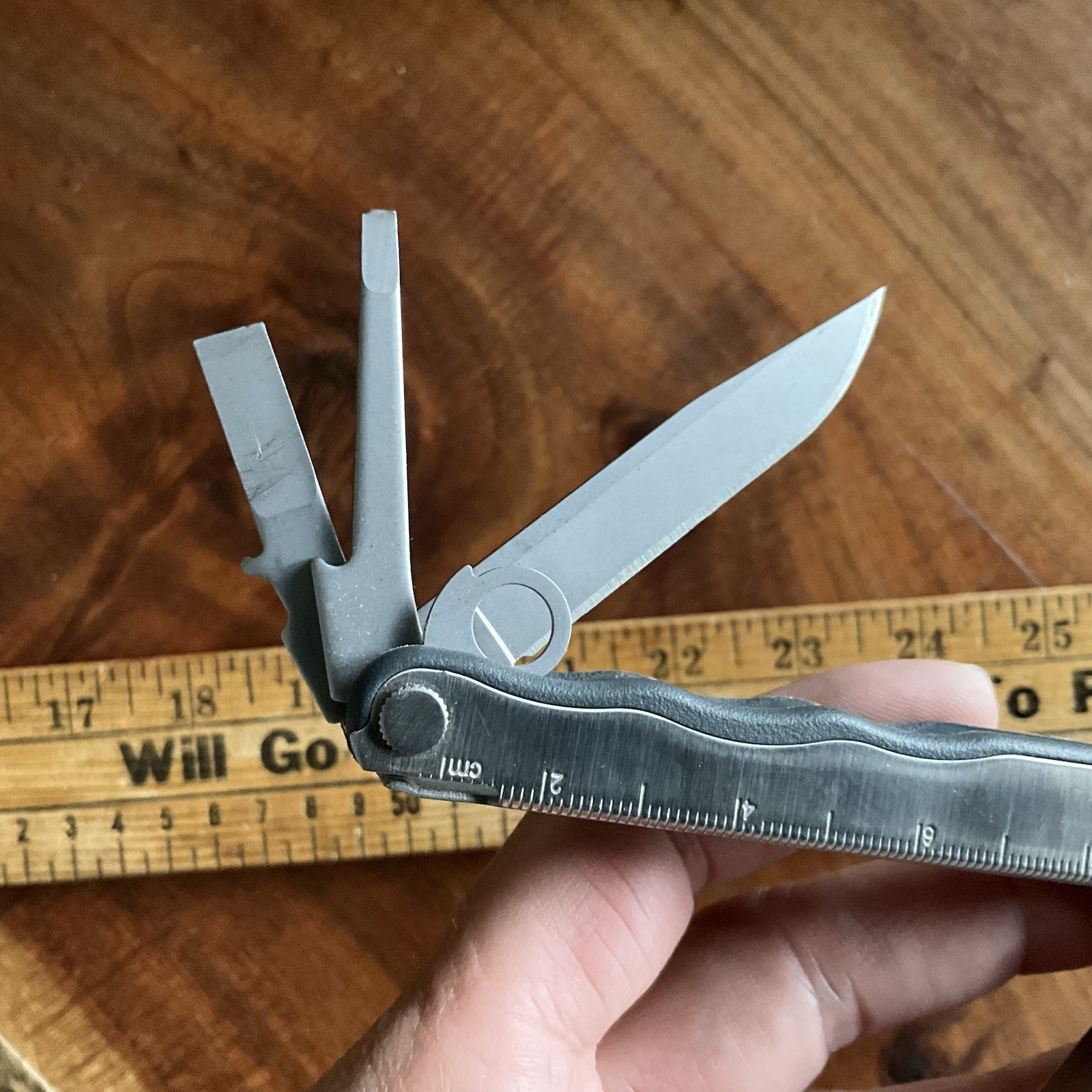 Vintage Leatherman Kick Folding Multi Tool Pliers Knife w Sheath May 2008 Date