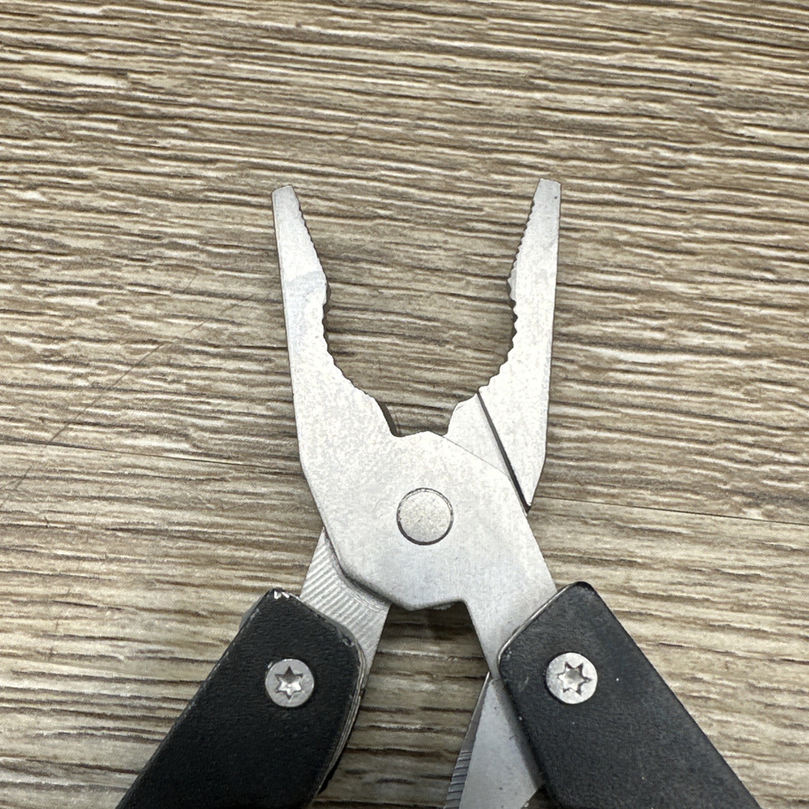 Gerber Vise Multi Tool Multitool Knife Pliers Folding EDC Tool