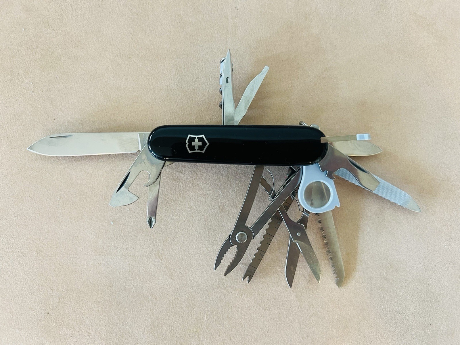 Vintage Victorinox Swiss Champ SOS Survival Kit – Black Knife – New