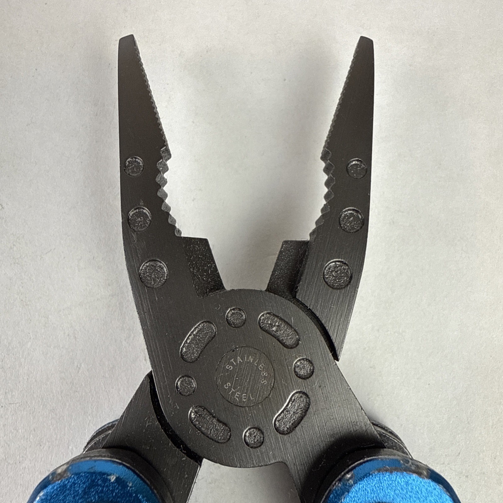 Basecamp Multi-Mate Multi-Tool Blue UPS Logo *See Photos