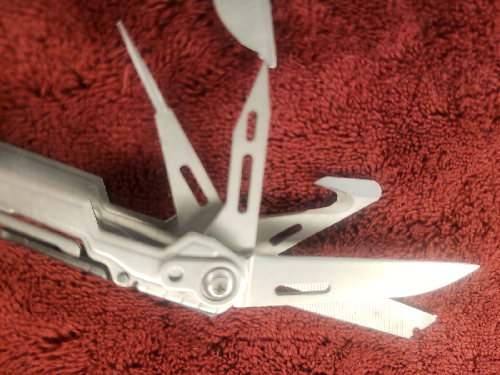 SOG PowerPint Multi-Tool Pocket Knife Folding Pliers