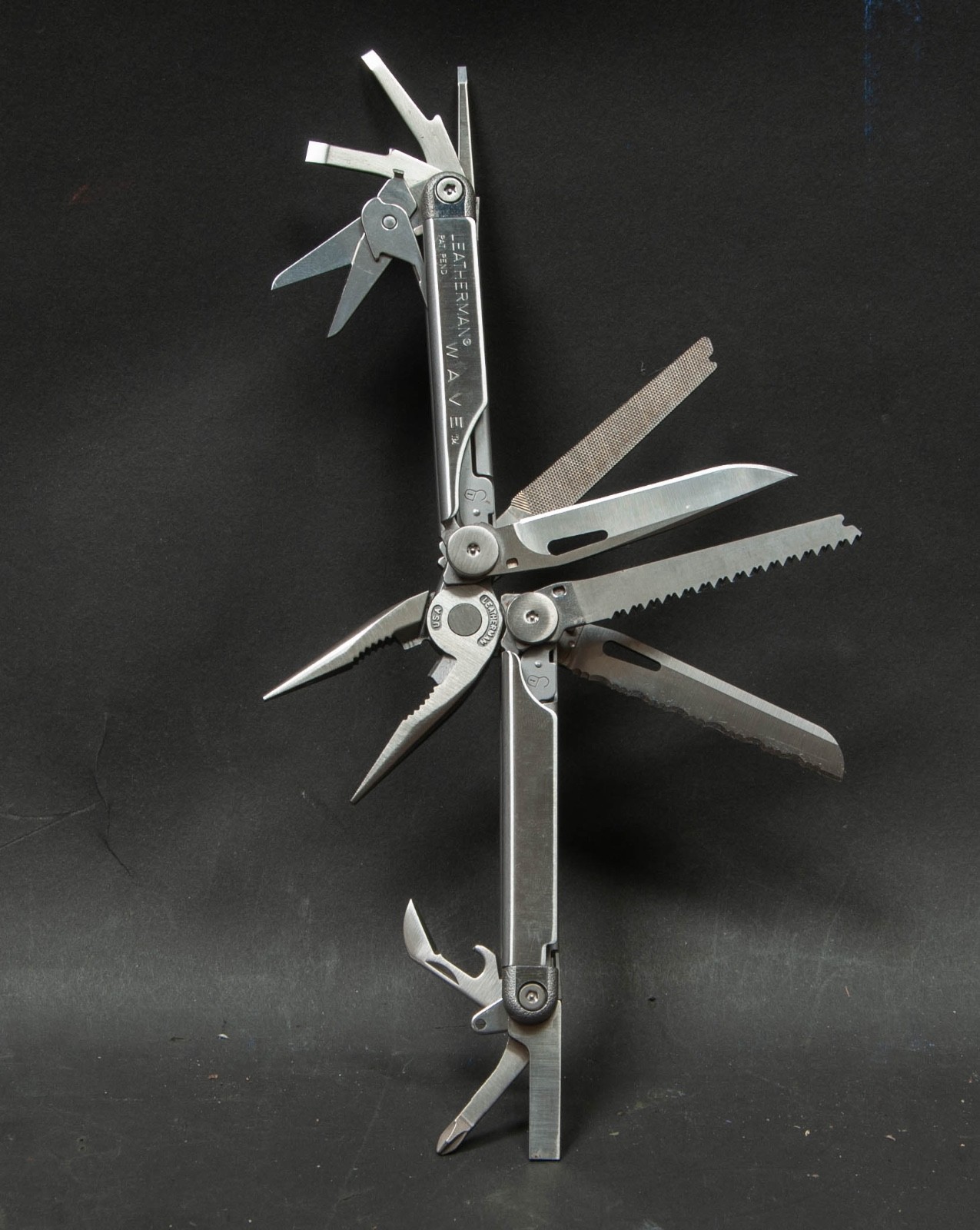 Leatherman Wave Multi Tool & Brown Leather Case Code 0799 Excellent Condition.