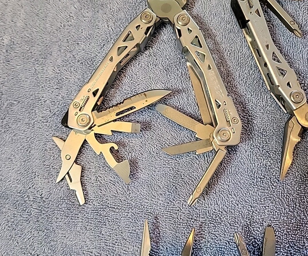 Gerber Suspension NXT Multi Tools – LOT OF 12 – Pliers, Scissors, Knife, File