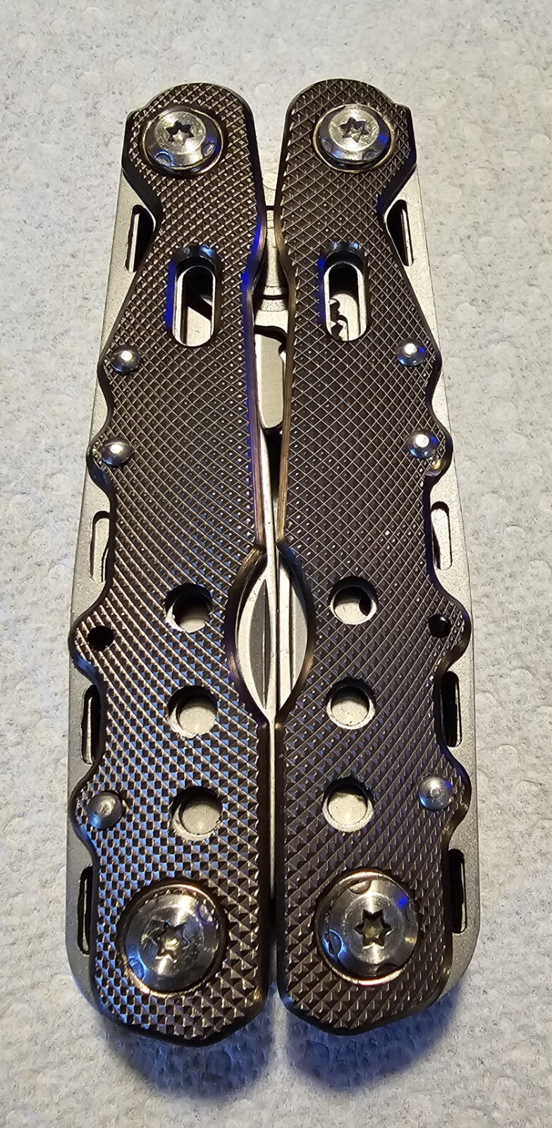 Pro Series Multi-Tool Great Christmas Gift!