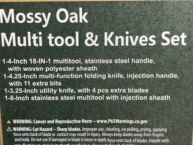 Mossy Oak 18-in-1 Stainless Steel Multi-Tool & Folding Knives Set T2412Q8-03
