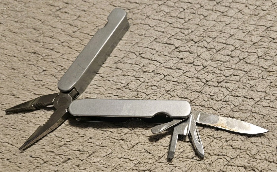 Multi Tool 4 Inches Silver