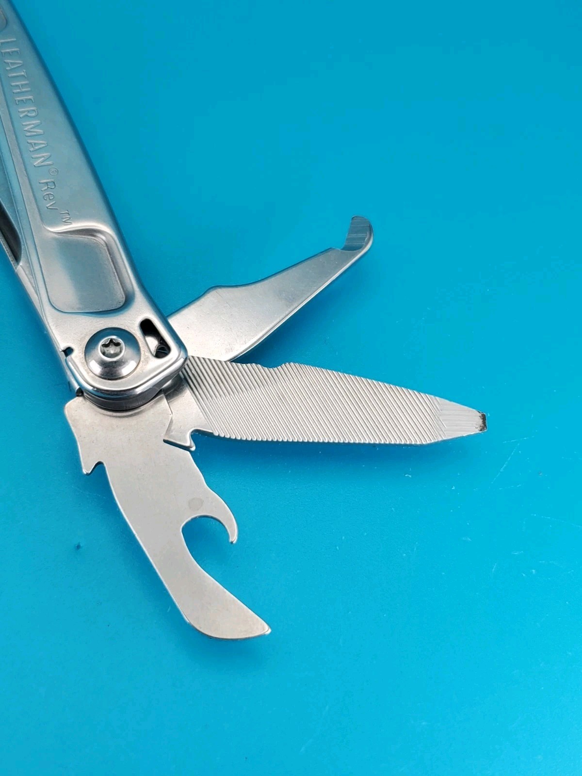 Leatherman Rev 3.8″ Multi-Tool, Stainless!