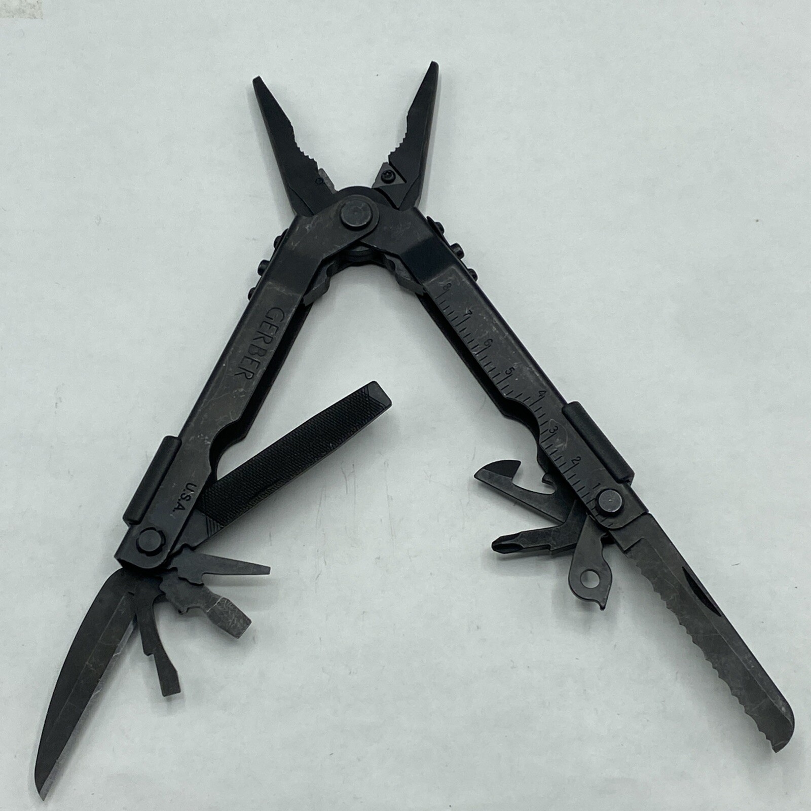 Gerber MP 600, Carbide Cutters, Needlenose – Black