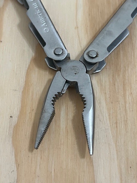 Vintage American Camper 16 IN 1 Multi-Tool Stainless STEEL – Great condition