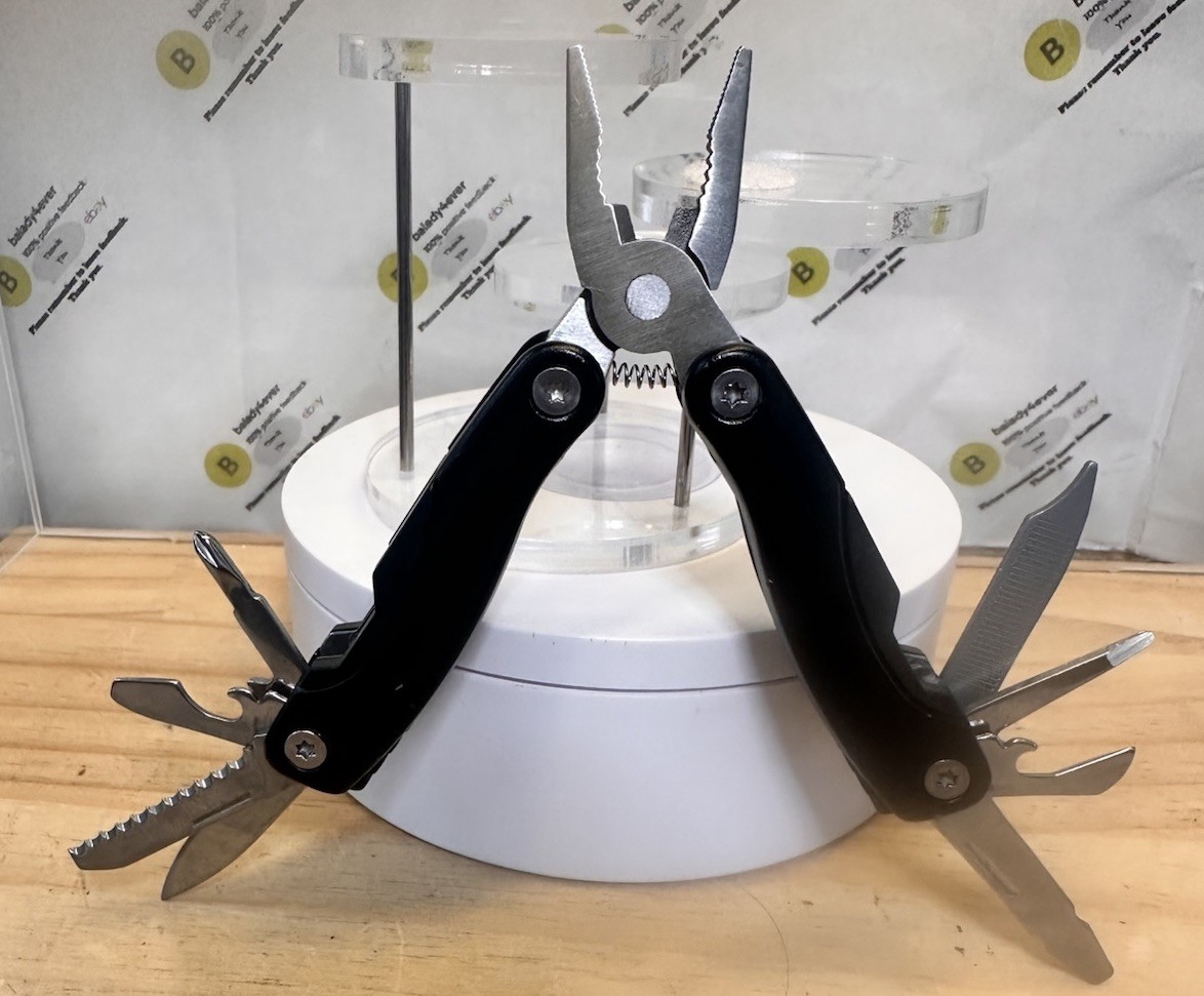 “Multivac Group” Branded 11 in 1 Tool 2.75” Closed