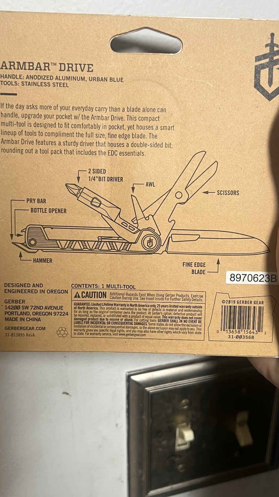 Gerber “Armbar Slim Cut” -3 essential Tools. See pictures for details