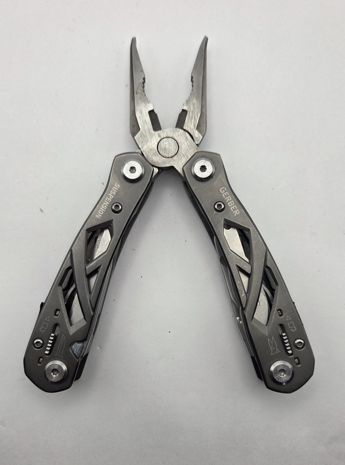 Gerber Suspension Multi-Tool Multi-Plier w/ Sheath L-2