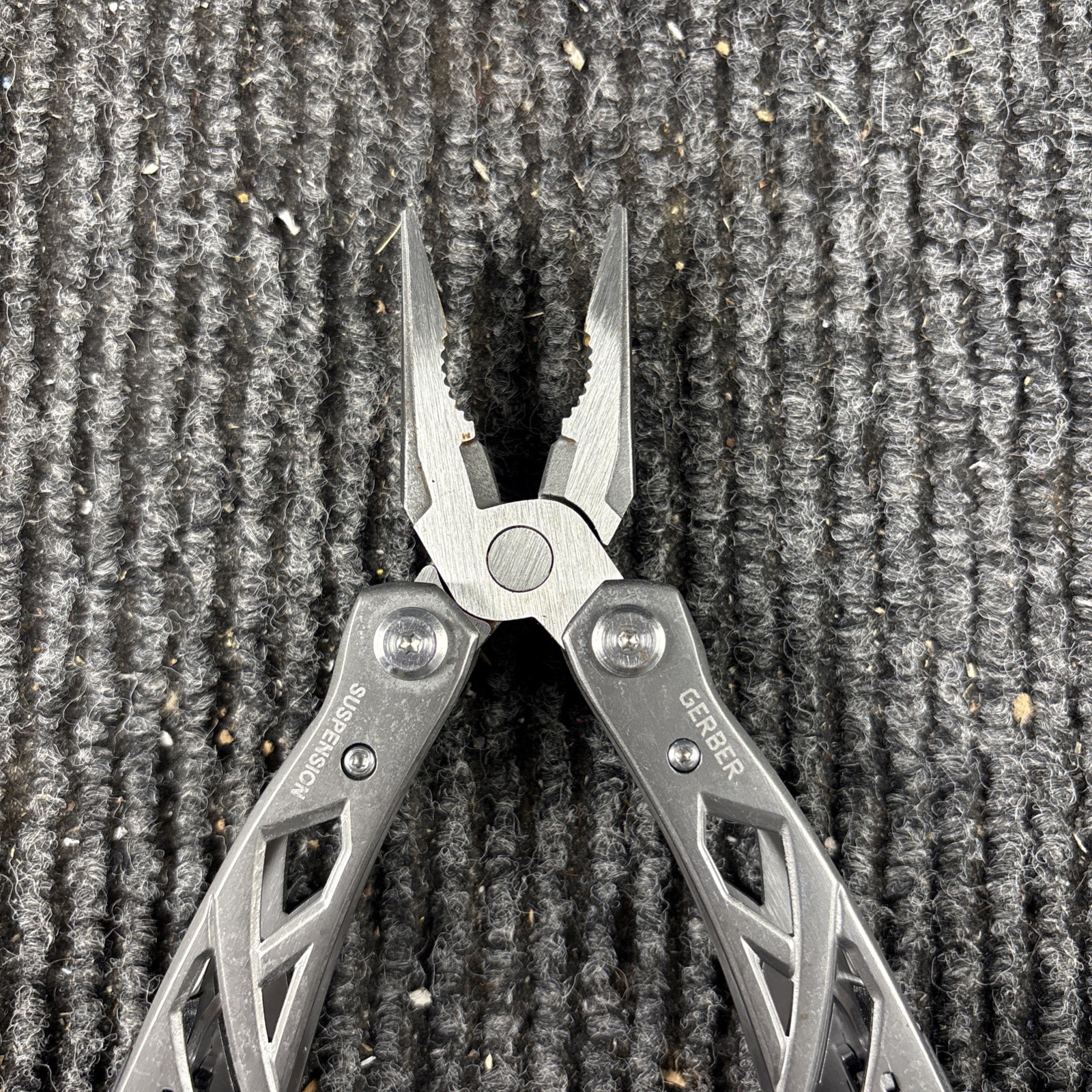 Gerber Suspension Multi-Tool (018)
