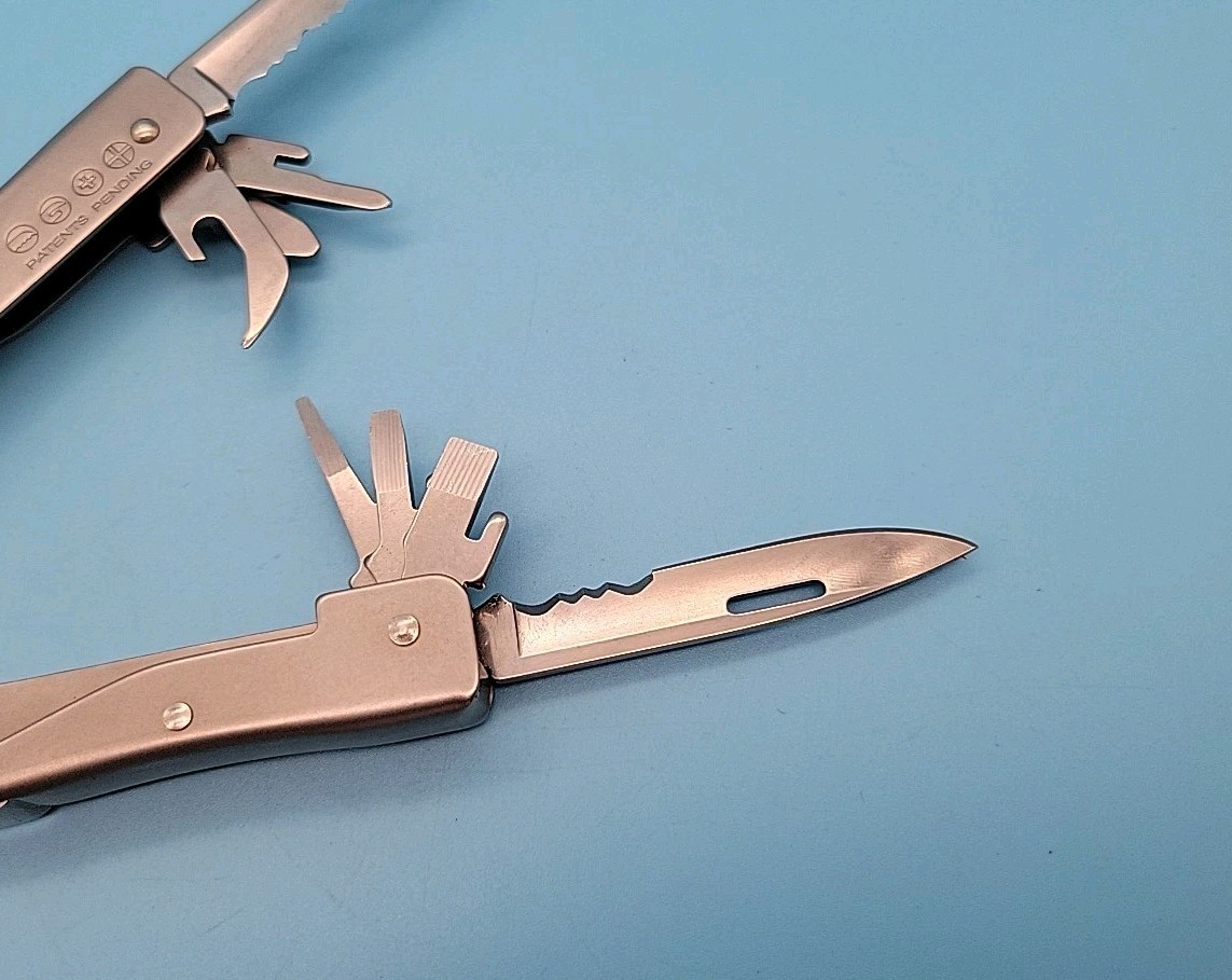 Buck Knives BuckTool 360 Multi-Tool w/ Sheath – USA – RETIRED – Screwdrivers