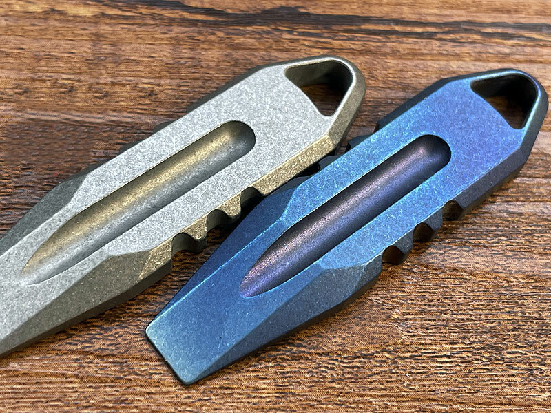 HotTitanium Alloy Pocket Mini Pry Bar Crowbar EDC Tool Key chain PendantNecklace