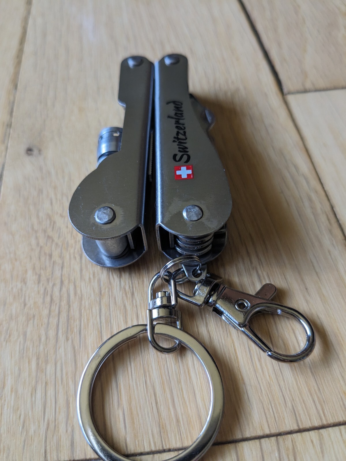 Swiss-Made Foldable Pocket Multi-Tool Stainless Steel w Pocket Clip. 8 Functions