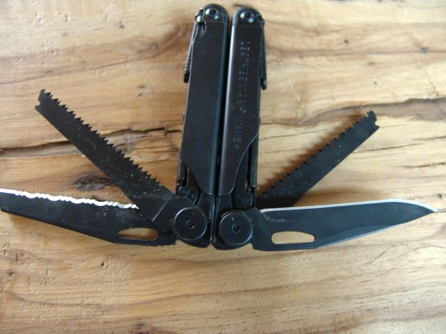LEATHERMAN WAVE PLUS+ BLACK OXIDE-MULTI TOOL-PRODUCTION ERROR- LEATHERMAN CASE