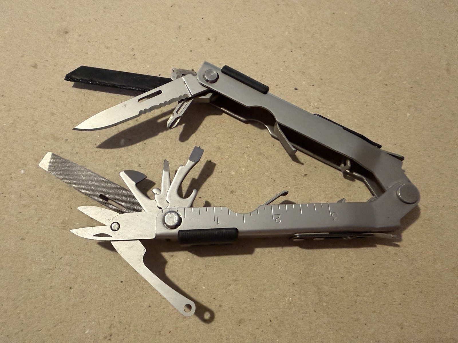 Gerber Evolution MP650 Military Model Multi-Tool Multi-Plier Needle Nose (Read!)