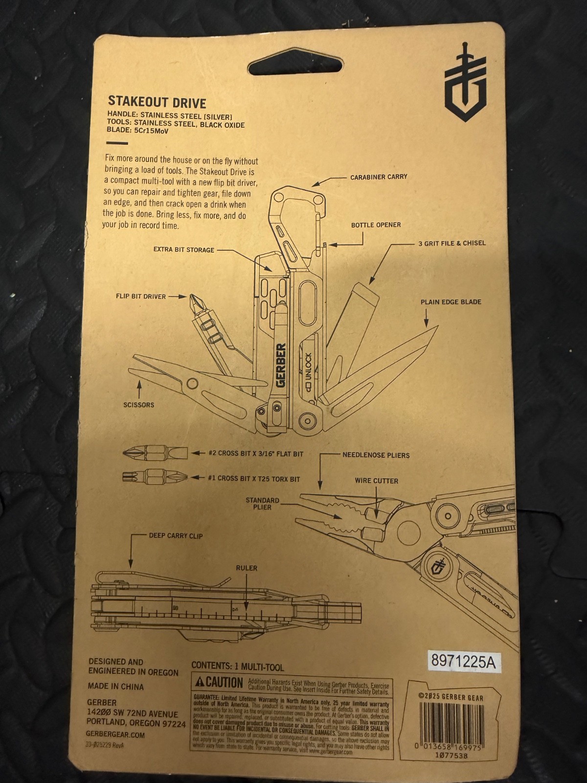 Gerber Stakeout Drive Multi-Tool 10 Tool Pliers Silver/Black