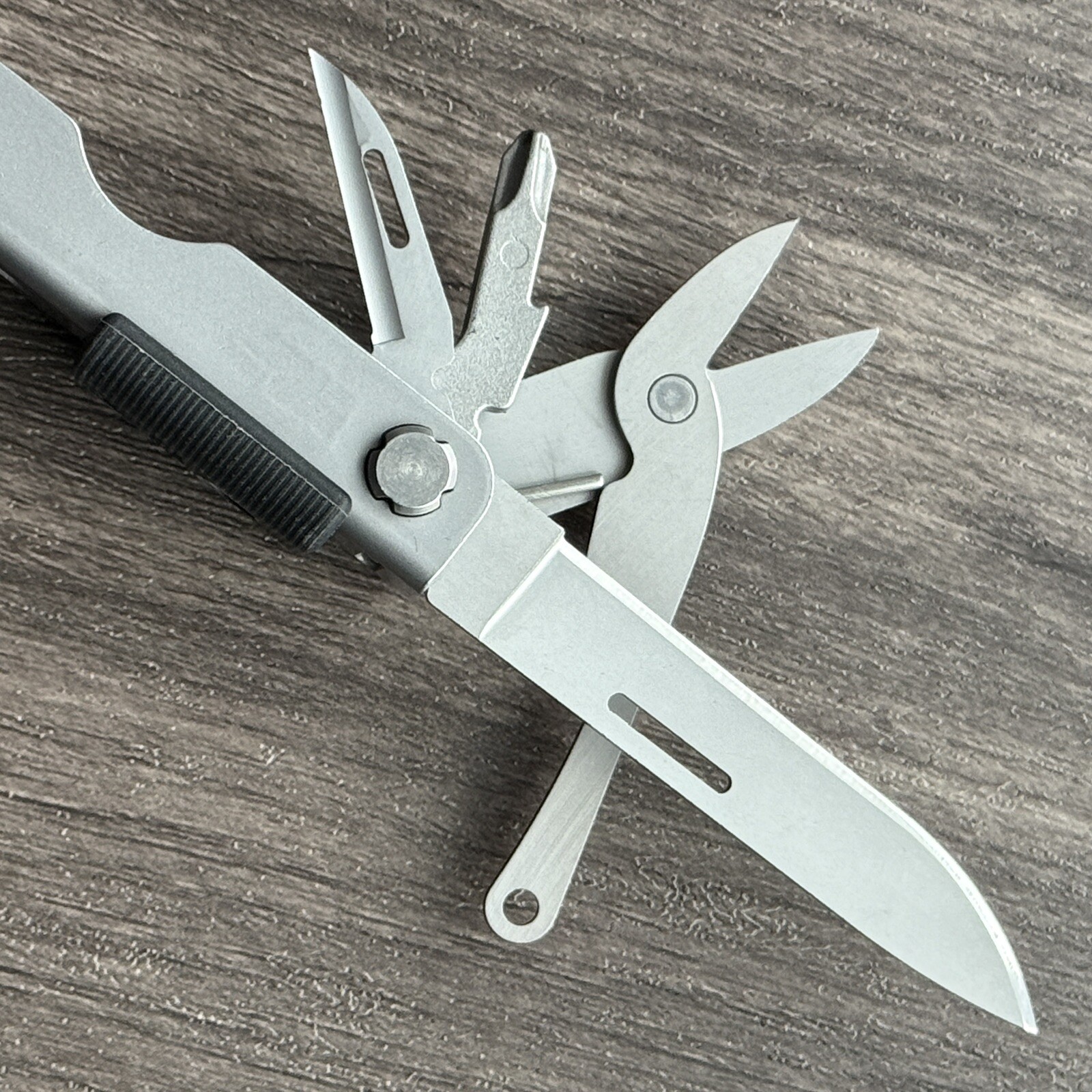 Gerber Fisherman Multi Plier MP600 Gerber Fish Fisherman with Extra Long Pliers