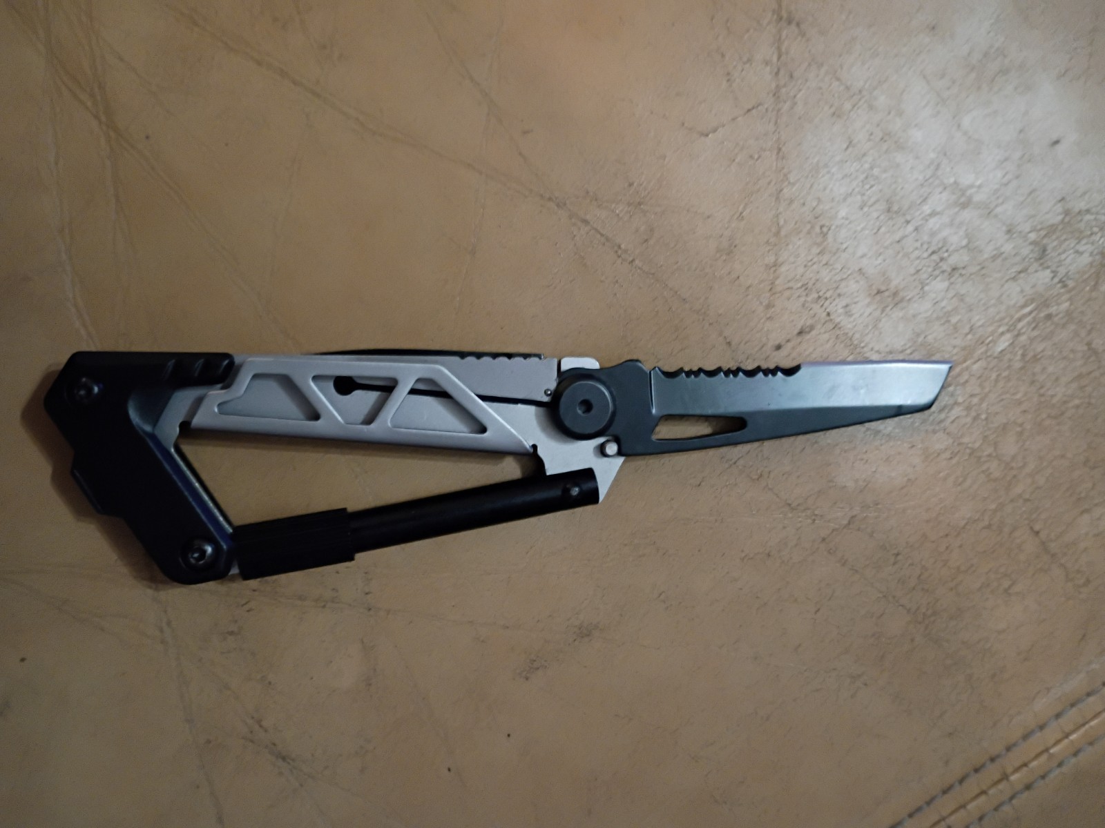 Carabineer Clip Multi Tool/Knife