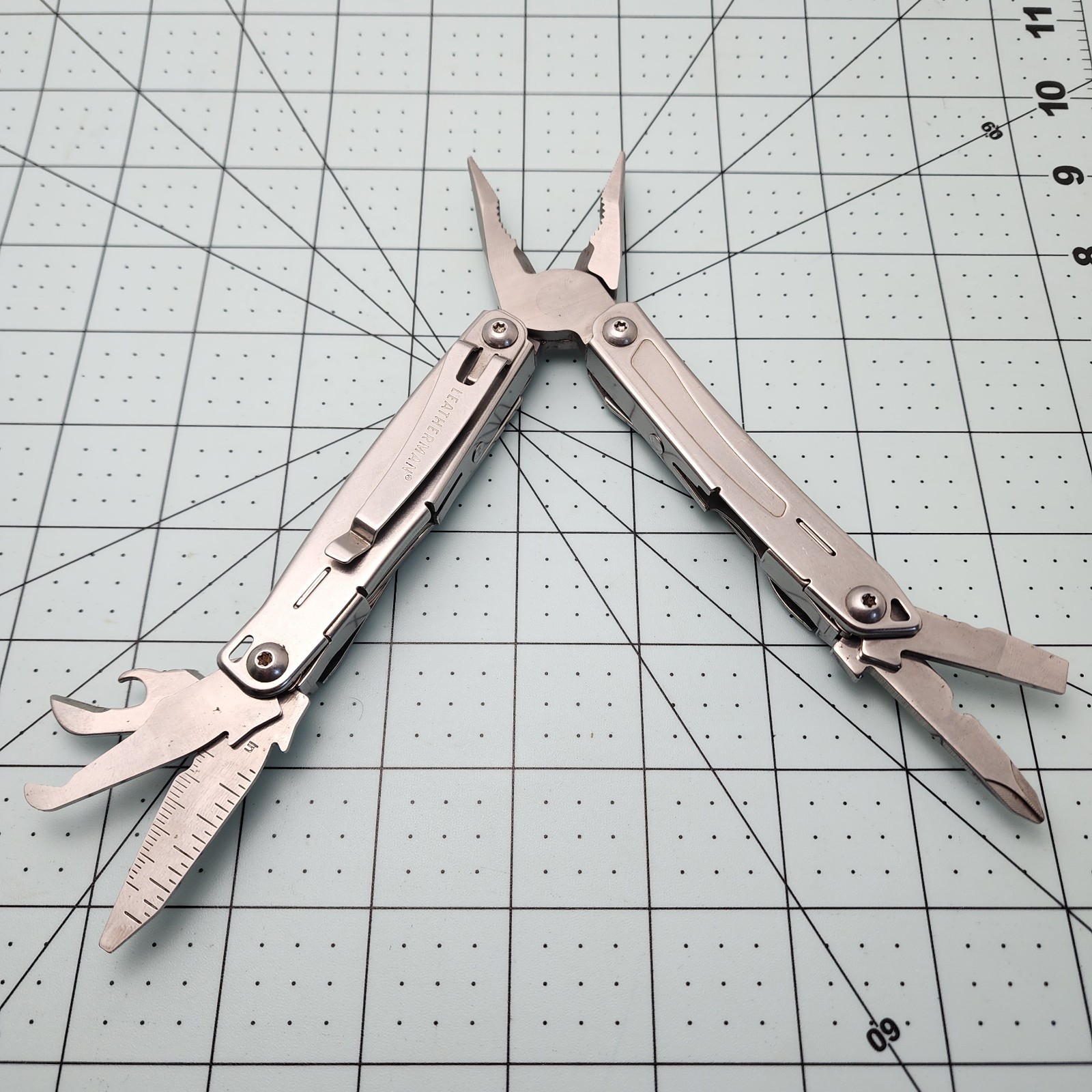 LEATHERMAN WINGMAN MULTI- TOOL 6 MULTI-TOOL POCKET