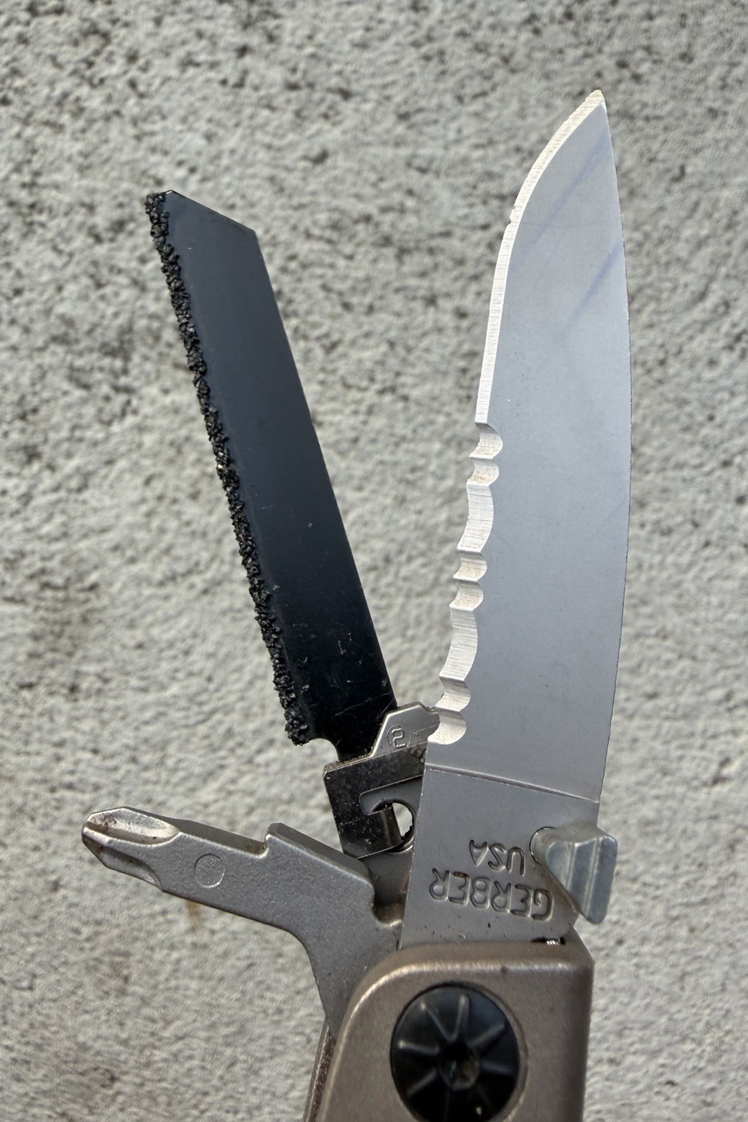 GERBER MULTI PLIER MP800 USA LEGEND FOLDING MULTI TOOL KNIFE 066V GOOD CONDITION