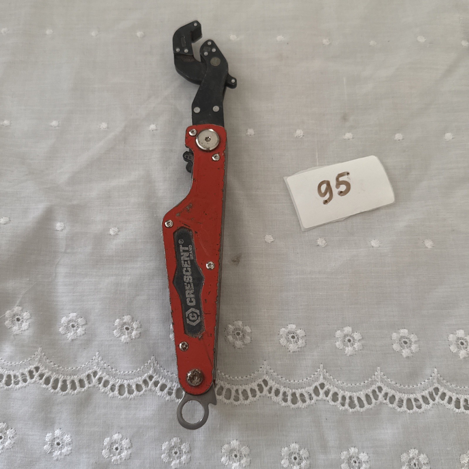 Crescent Folding Multi Tool Knife Wrench 3/8–5/8 9–16mm Red – Used