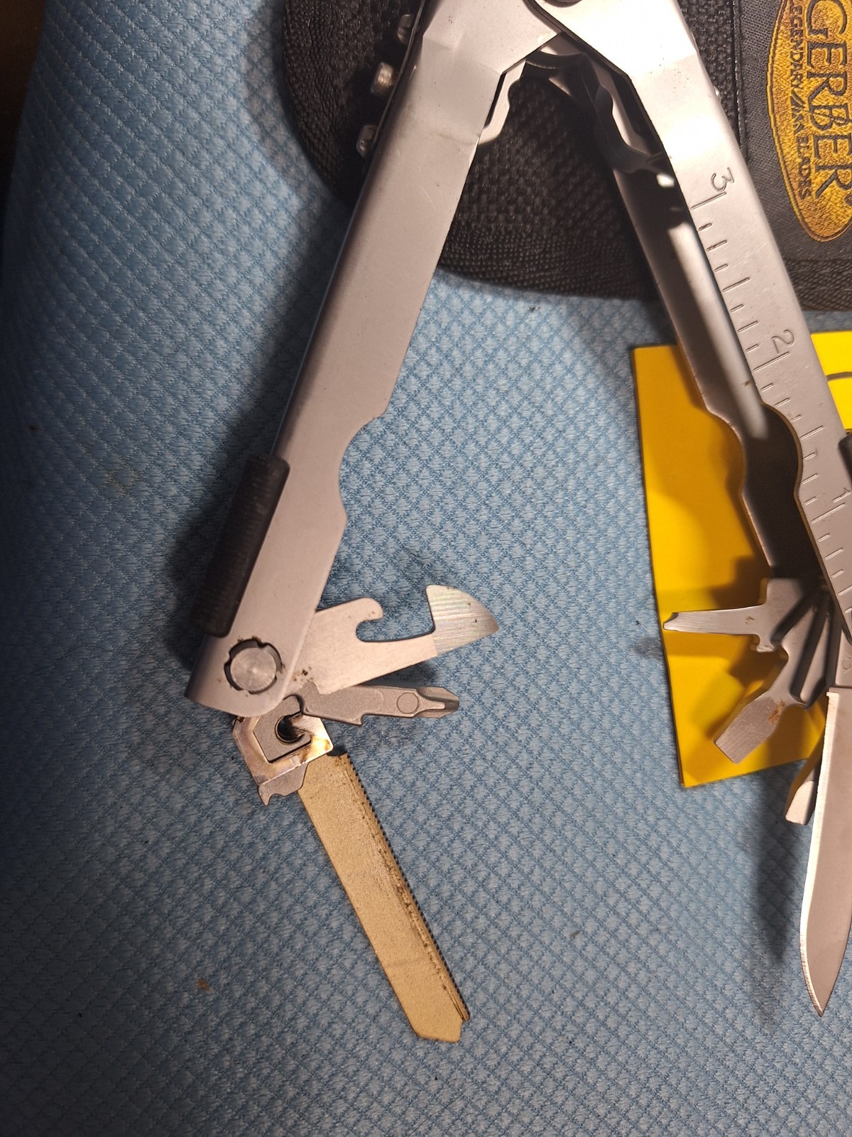 1 GERBER Multi Tool SAW Camping Fishing Lot C18