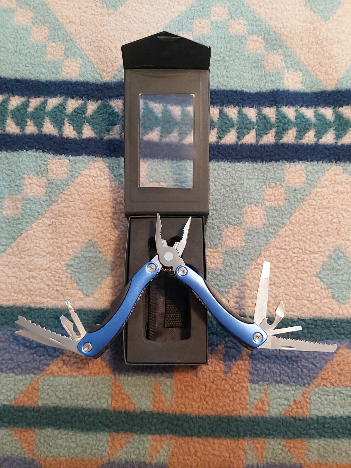 Swiss Force Utility knife/Pliers New In Box