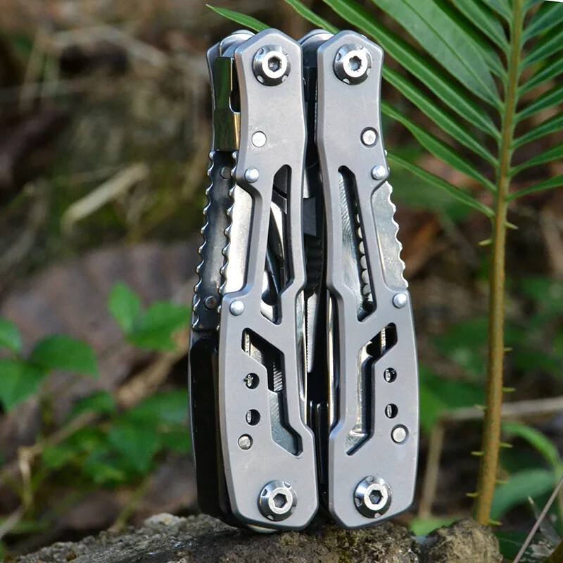 Multifunctional Folding Pliers Multi-tool Pocket Knife Outdoor Portable 14 Tools