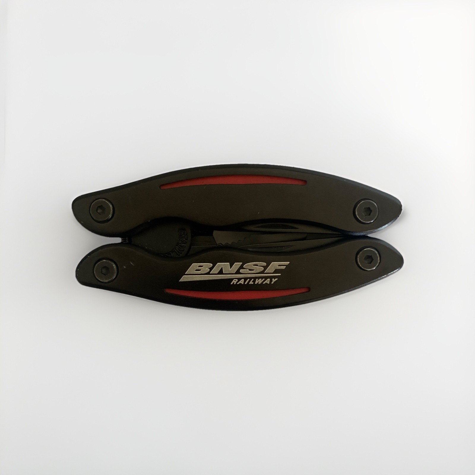 High Sierra 10-in-1 Multi Tool Black Stainless Steel Pliers Pocket Knife & More