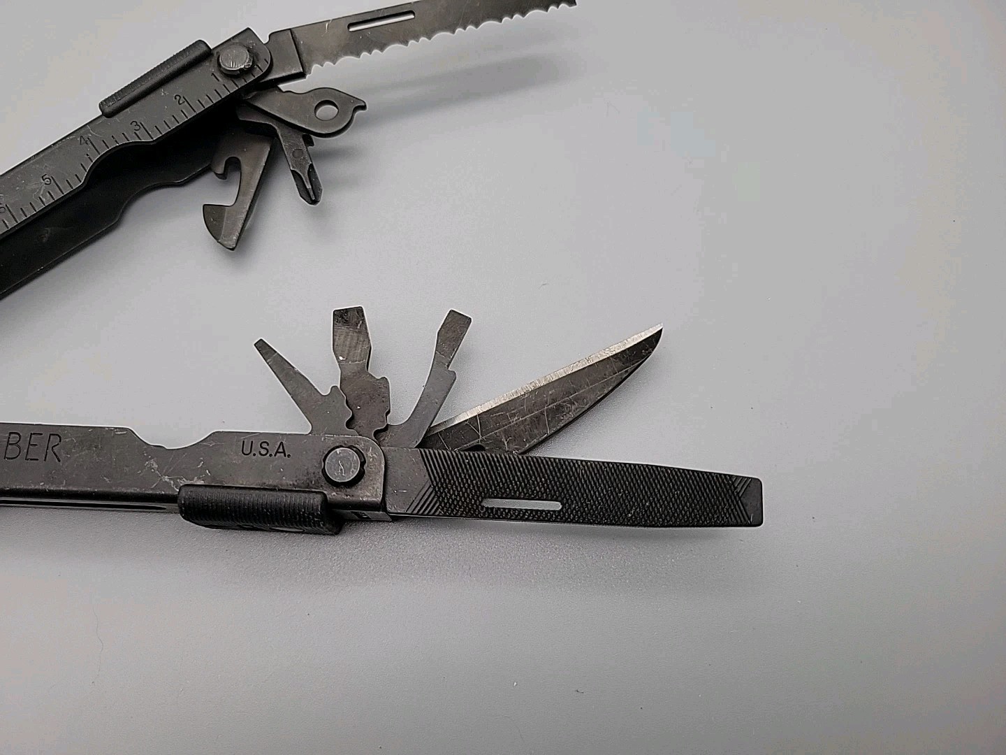 Gerber Multiplier MP600 Multi-Tool – Black – Needle Nose Carbide Cutter Pliers