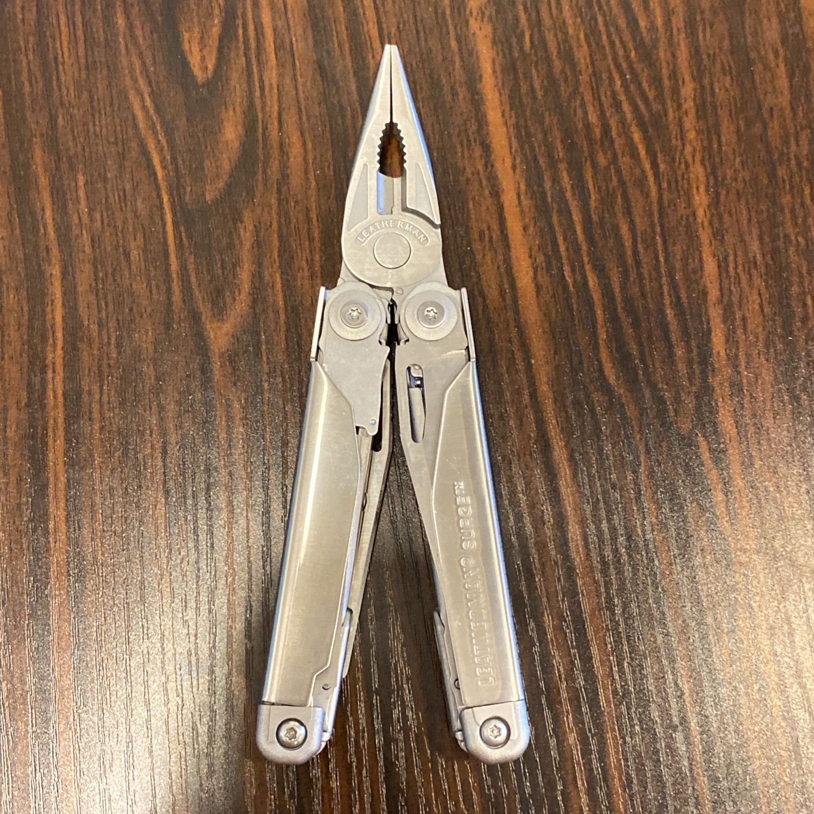 Leatherman Surge Stainless Multi-Tool + C308 Knife File Sheath Bits Set