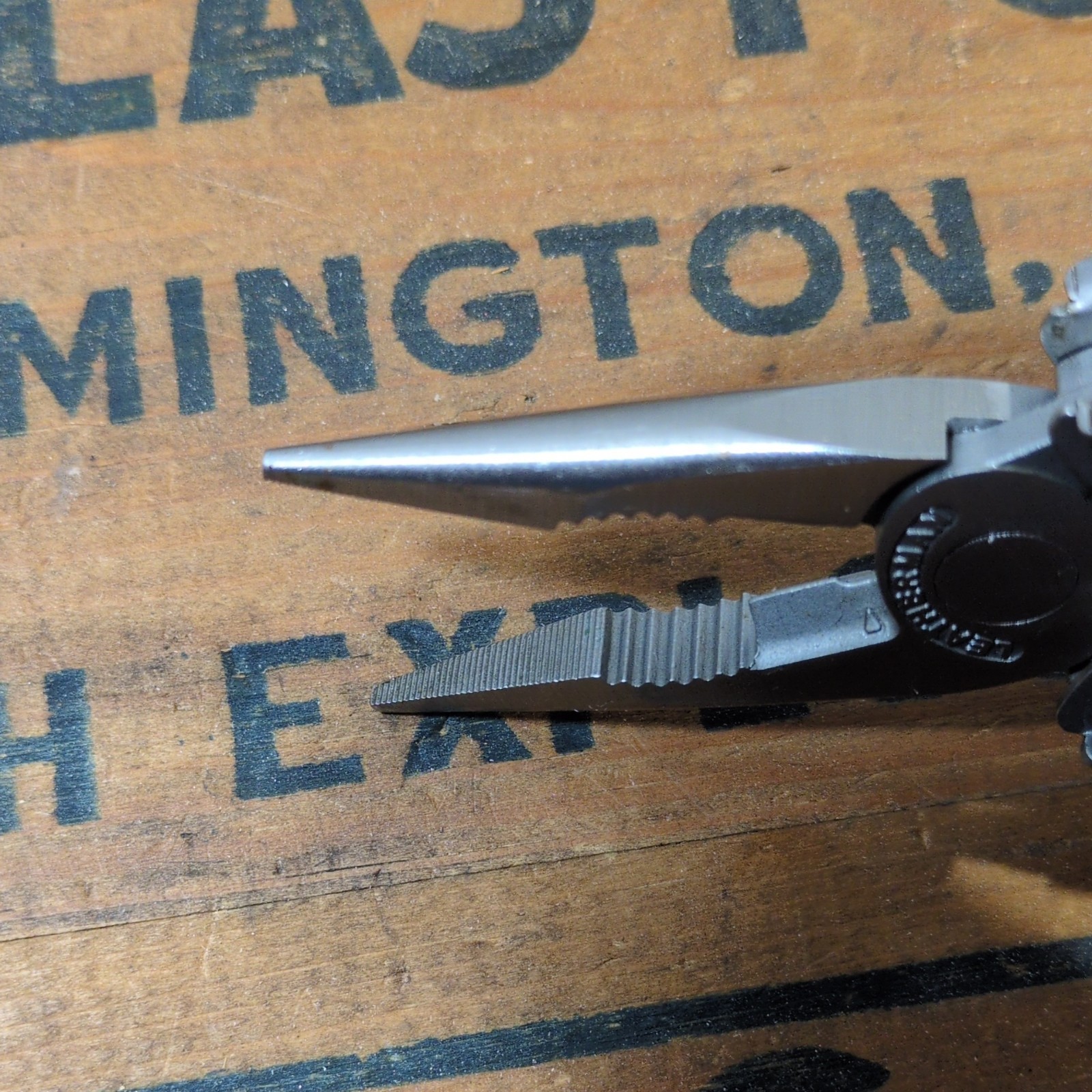 Leatherman USA Wave 2nd Generation Multi-Tool
