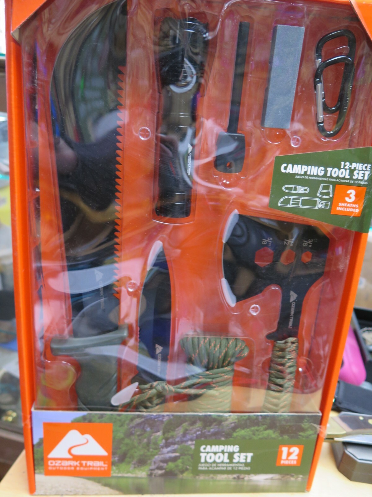 ✅ OZARK TRAIL 12 – PIECE CAMPING TOOL SET – GREEN – NEW HUNTING SURVIVAL