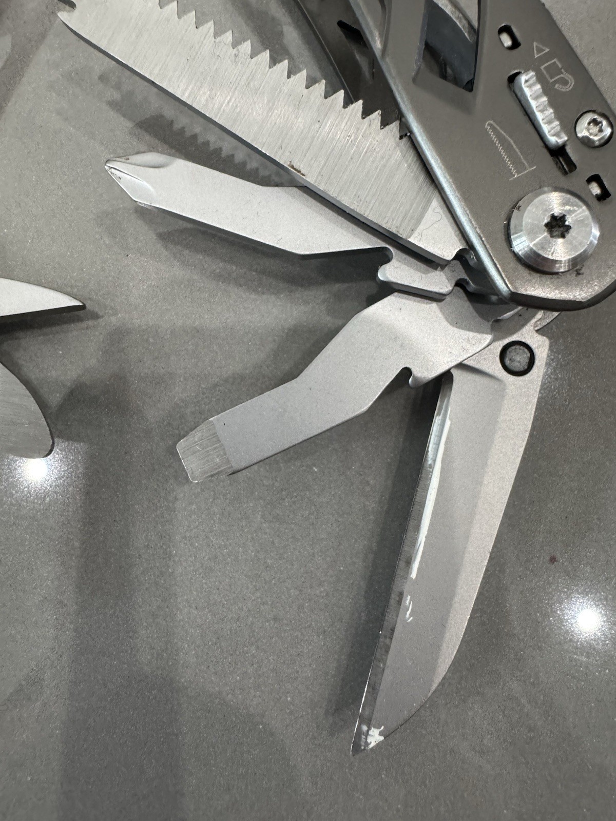 Gerber Suspension Multi-Tool Pliers Knife Silver