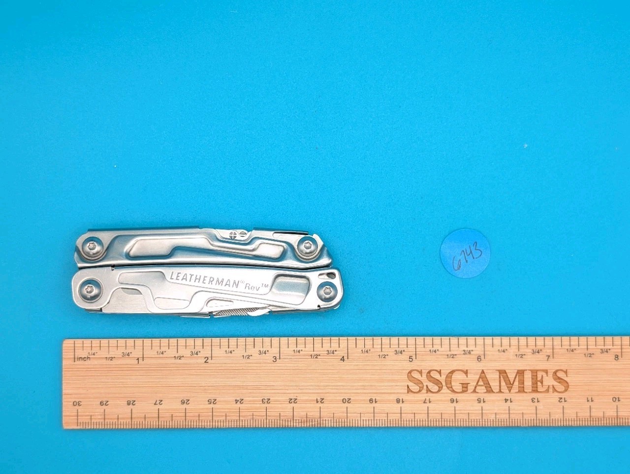 Leatherman Rev 3.8″ Multi-Tool, Stainless!