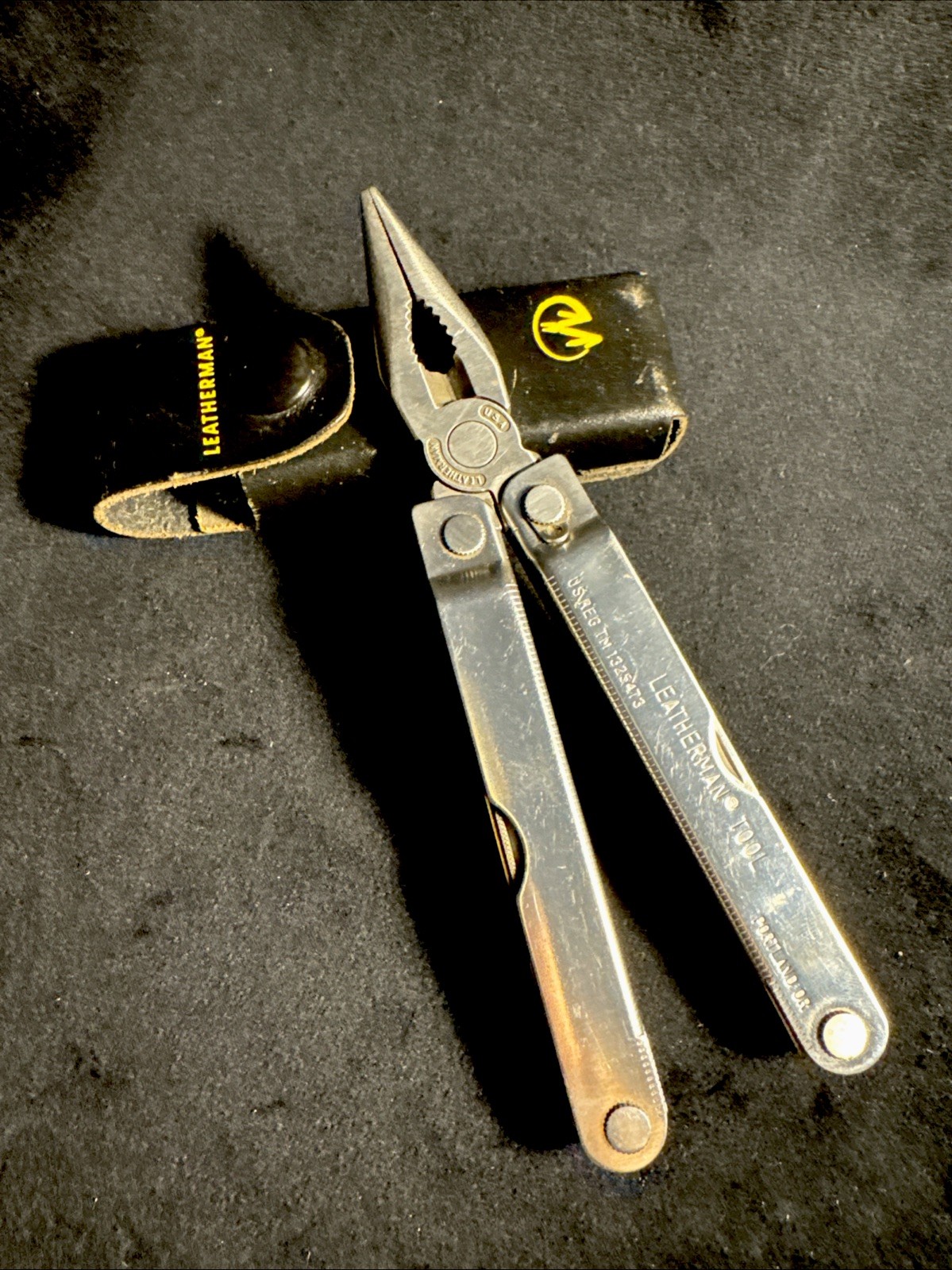 Vintage Original LeatherMan Multi Tool TM1325473 With Branded Case