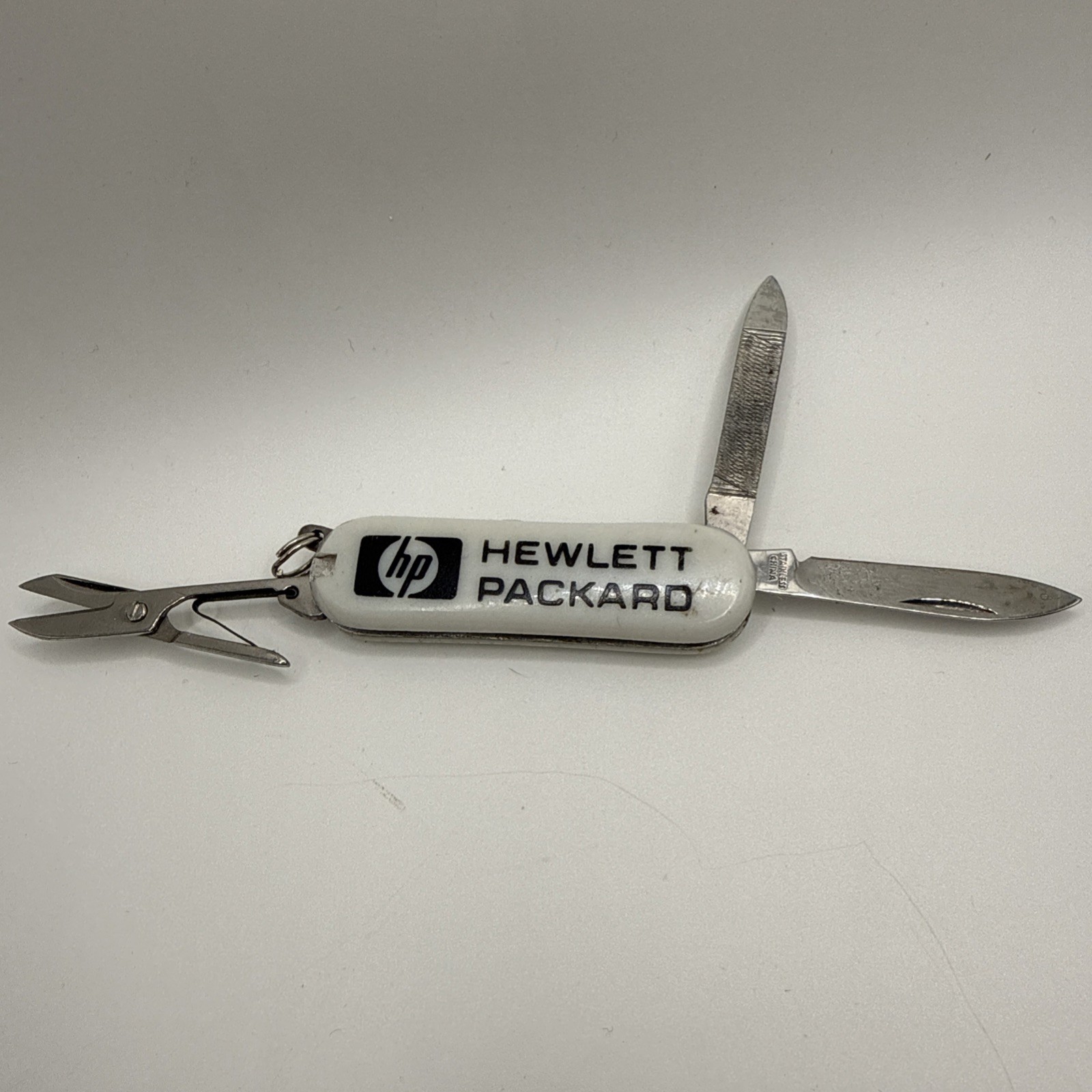 Hewlett Packard Multi-Tool Pocket Knife Scissors File White/Blue