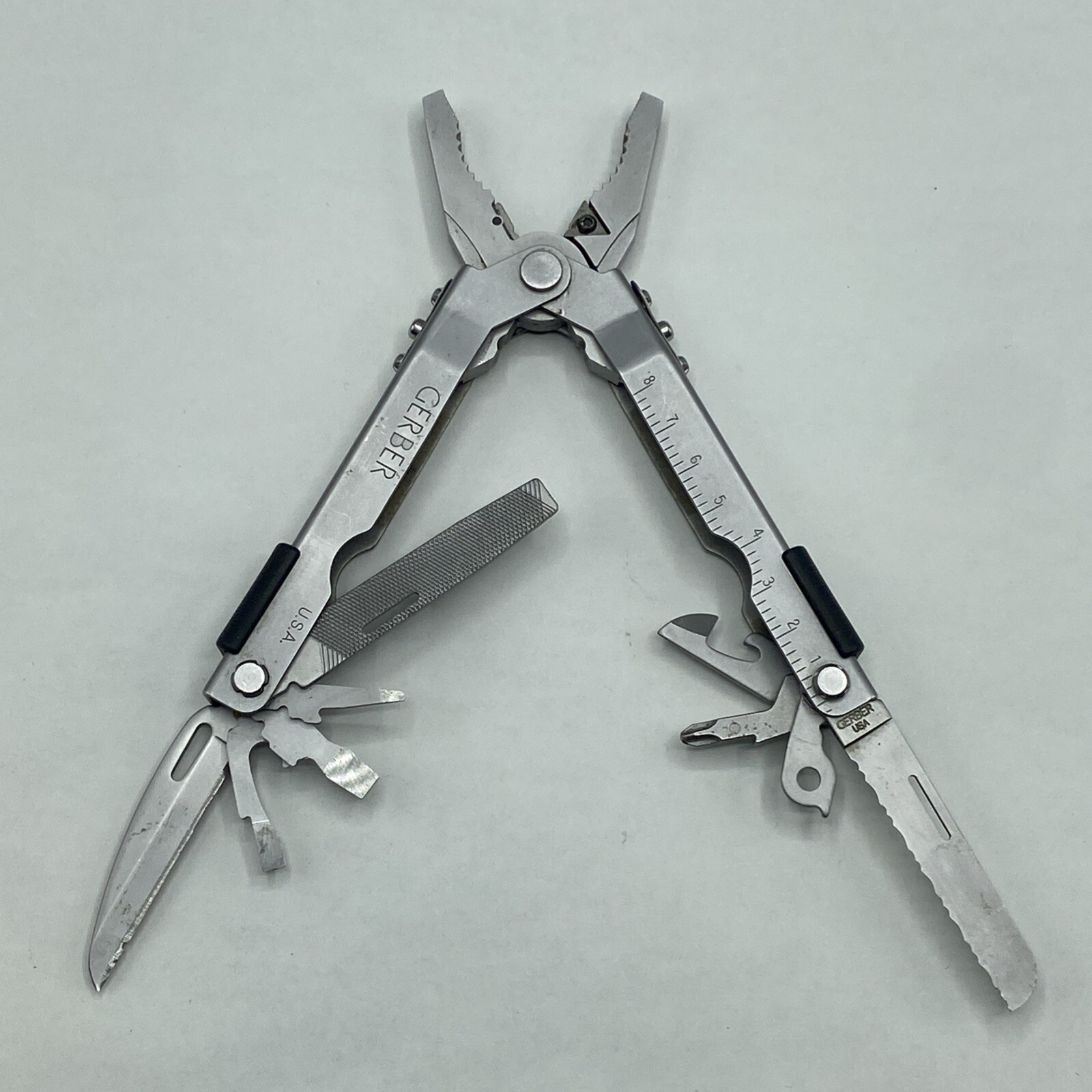Gerber Multi-Plier 600, Carbide Cutters, Bluntnose – Silver